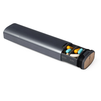 Kutija za lijekove J3, anodizirano aluminij, prijenosna s pregradom i poklopcem, kapacitet 0,005 L, dimenzije 16,5×5 cm