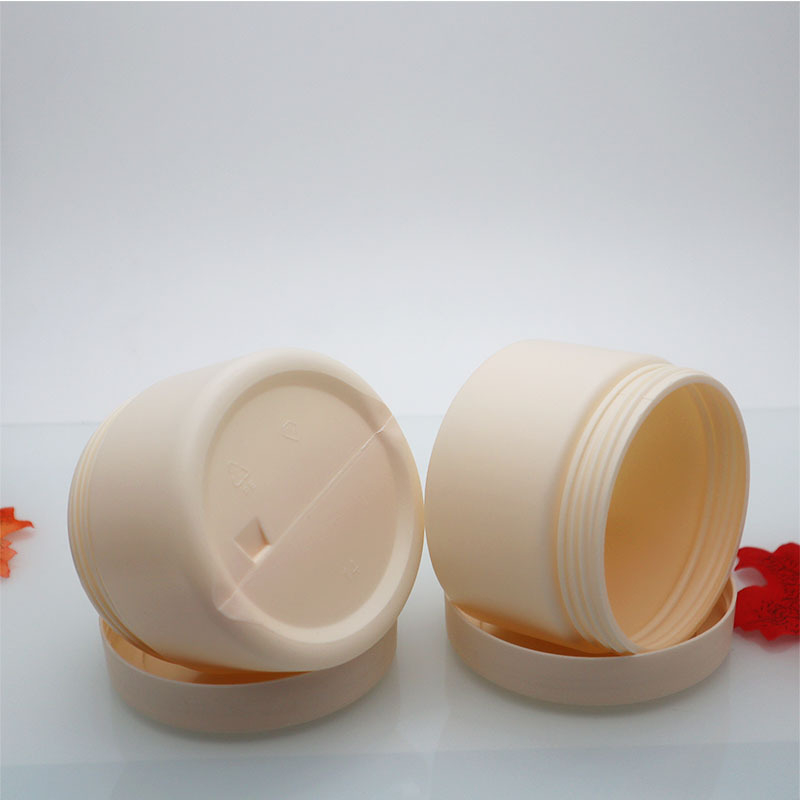 Kozmetikai palack, PE műanyag, PP kupak, szitanyomás, 250 ml