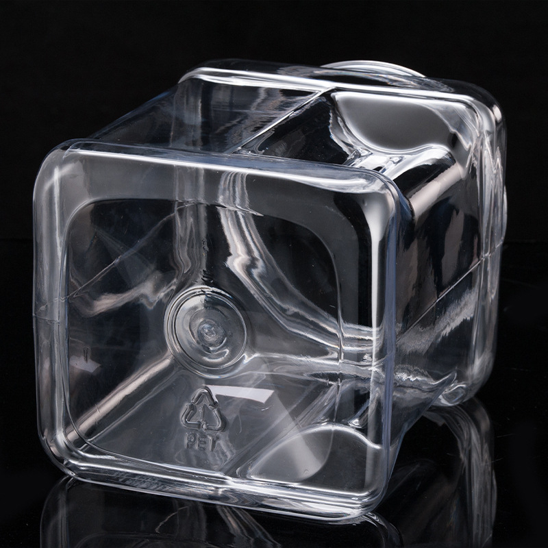 Széles szájú PET műanyag palack, élelmiszer-minőségű, zárt, offset nyomtatás, kapacitás 720–1800 ml, szájadék átmérő 87–110 mm, falvastagság 1 mm