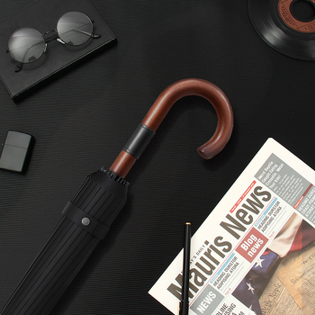 Dugi kišobran za muškarce s zakrivljenom drvenom drškom – ojačana konstrukcija, 24 rebara, poluotvaranje, tkanina 190T