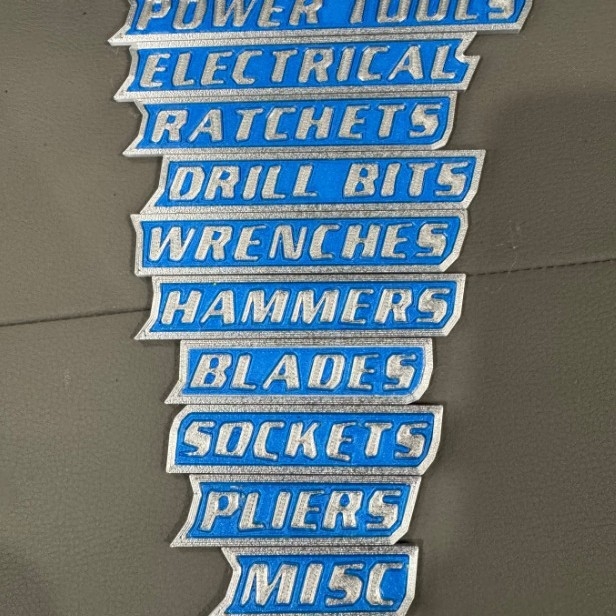 Magnetske naljepnice za kutiju s alatom – set od 12 komada, PLA materijal, 3D ispis