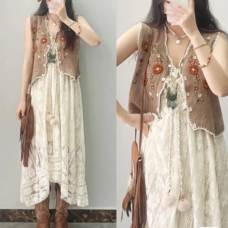 Čipkasta haljina s nepravilnim rubom, bez rukava, visok struk, naramenice, vintage retro stil