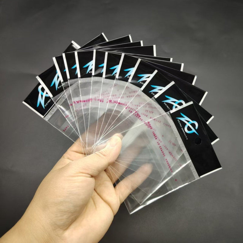 OPP akasztófülű zacskók horgászhorogokhoz — önragasztó, zárható és alcsomagolás a tároláshoz