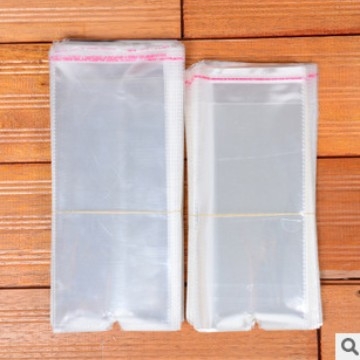 Geantă autoadezivă pentru șosete, din plastic, fără logo, ștanțată la cald