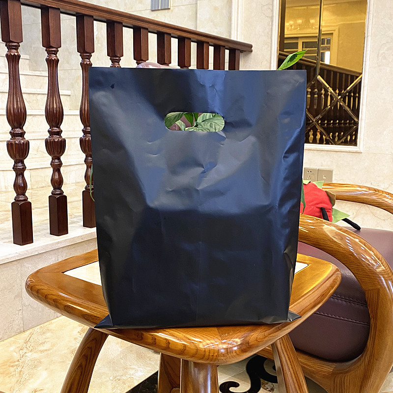 Műanyag csomagoló tasak ruházathoz és kozmetikumokhoz, matt felület, kétszintes vastagság, Autonomy márka, általános csomagolás