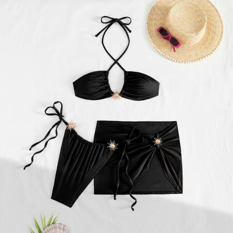 Háromrészes női fürdőruha szett melltartó párnázással és drót nélküli; nylon anyag, bélés 20% spandex; gyorsan száradó, magas rugalmasság