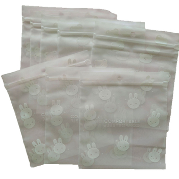 Ling Ling Putna Torba za Pohranu sa Samouzavaranjem, Mat Završna Površina, Slatki Zec i Medvjed Dizajn za Donje Rublje — Broj Artikla 2025072501, Porijeklo Zhejiang Yiwu, Prekogranični Izvoz