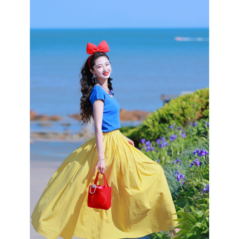 Két részes nyári ruhaszett: kötött felső kerek nyakkal és rövid ujjakkal + hosszú A-vonalú szoknya, pamut-poliészter keverék, nyár 2025, laza japán-koreai stílus