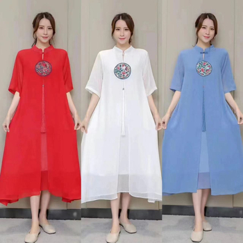 Etno stílusú chiffon ruha virágos hímzéssel, álló gallér, lazító derék, hosszú szoknya - Tavasz 2023