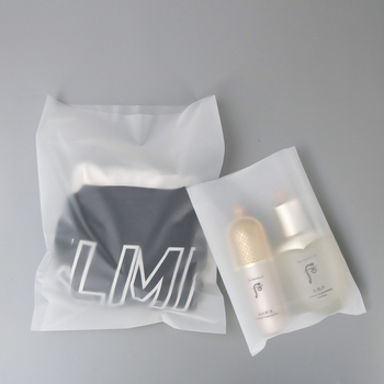 Sacoșă plată mat PE pentru ambalarea bijuteriilor cu logo – Brand Guosheng; Cod produs: Frosted Flat Pocket; Grosime: 14; Capacitate zilnică de producție: 100000