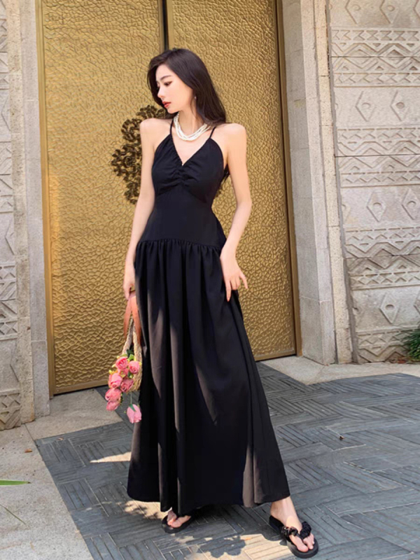 Rochie de plajă cu decolteu halter, siluetă A-line, fără mâneci, lungime midi, material poliester solid