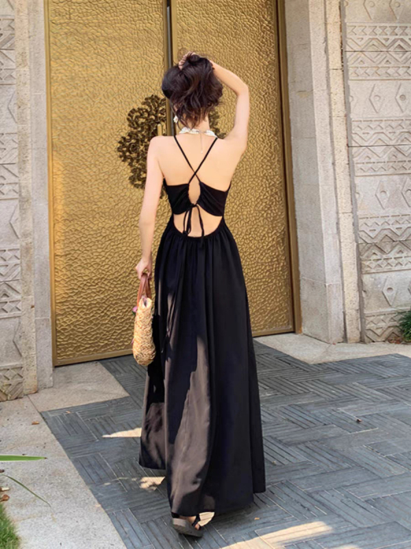 Rochie de plajă cu decolteu halter, siluetă A-line, fără mâneci, lungime midi, material poliester solid
