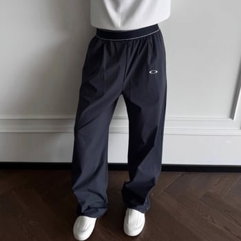 Pantaloni – Ușori, Uscare rapidă, Respirabili, Croială dreaptă, Poliester 87%