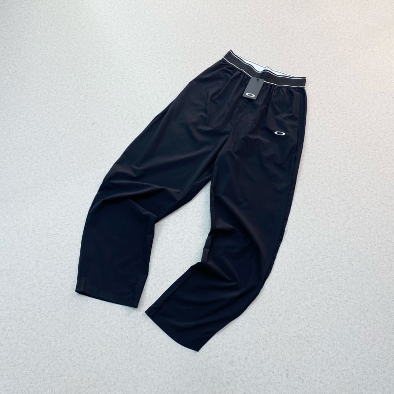 Pantaloni – Ușori, Uscare rapidă, Respirabili, Croială dreaptă, Poliester 87%