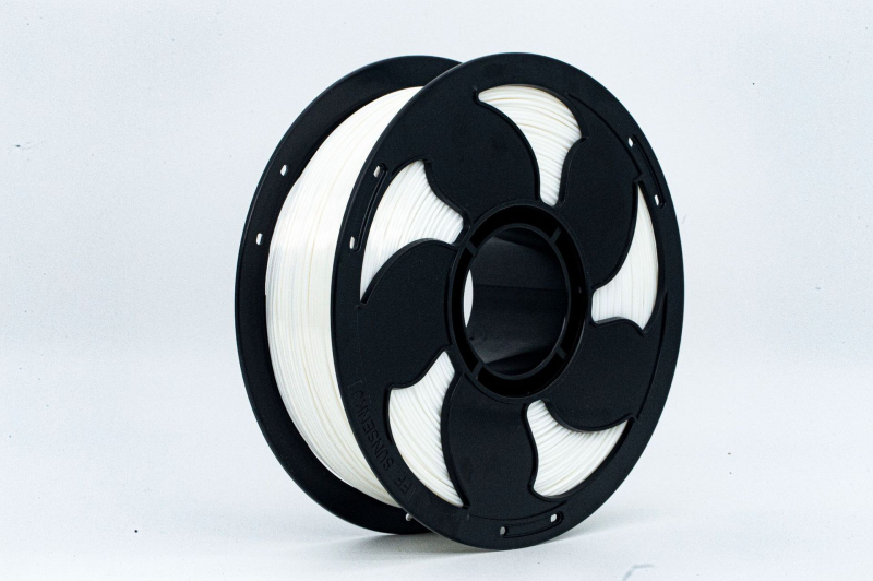 TPU филамент за 3D принтиране — гъвкав материал 90A/95A, кръгло сечение, плътност 1.25, за пантофи и стелки