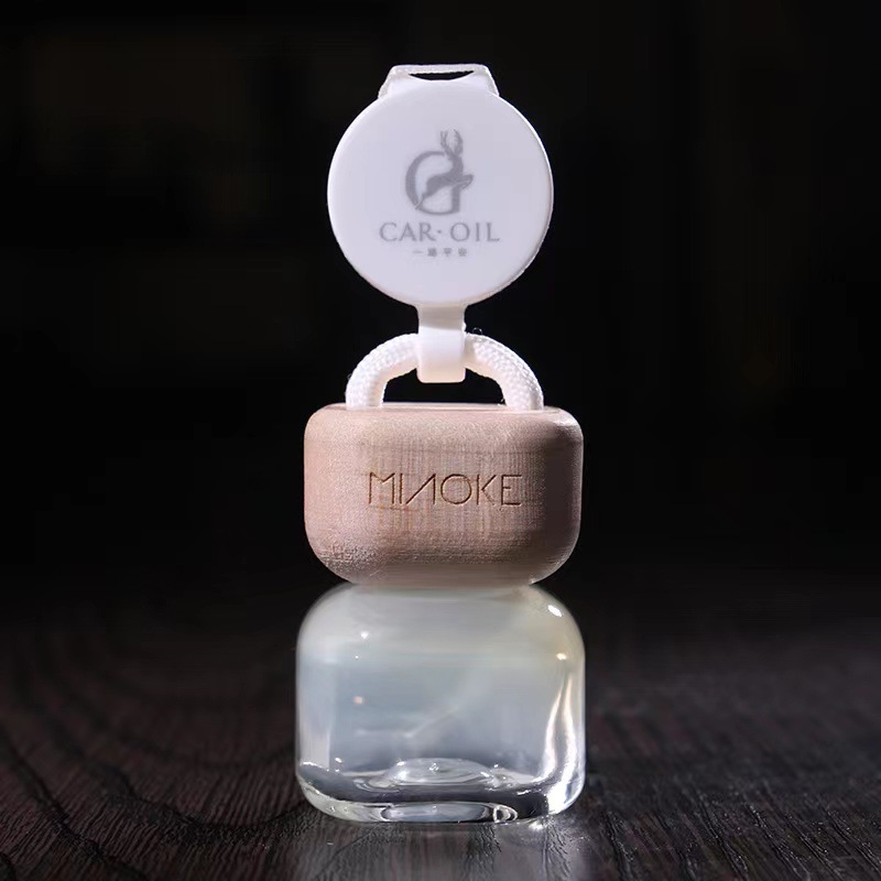 Κρεμαστό μπουκαλάκι αρώματος αυτοκινήτου, προσαρμοζόμενο πλαστικό, 5–10 ml, φλοράλ άρωμα, κρεμαστή εγκατάσταση, διαρκεί 31–60 ημέρες