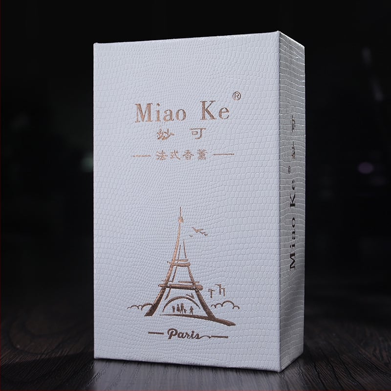 Κρεμαστό μπουκαλάκι αρώματος αυτοκινήτου, προσαρμοζόμενο πλαστικό, 5–10 ml, φλοράλ άρωμα, κρεμαστή εγκατάσταση, διαρκεί 31–60 ημέρες