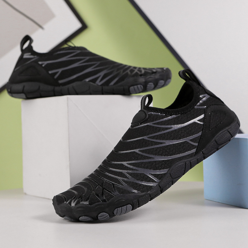 Ötujjú folyami túracipő – csúszásmentes, gyorsan száradó, hálós belső, rugalmas felső rész, természetes gumi talp