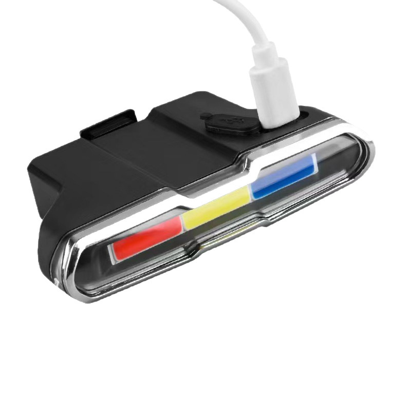Solarna stražnja svjetiljka za bicikl s trobojnim upozoravajućim svjetlom, treperava svjetlost visoke jačine USB svjetiljka za noćnu vožnju
