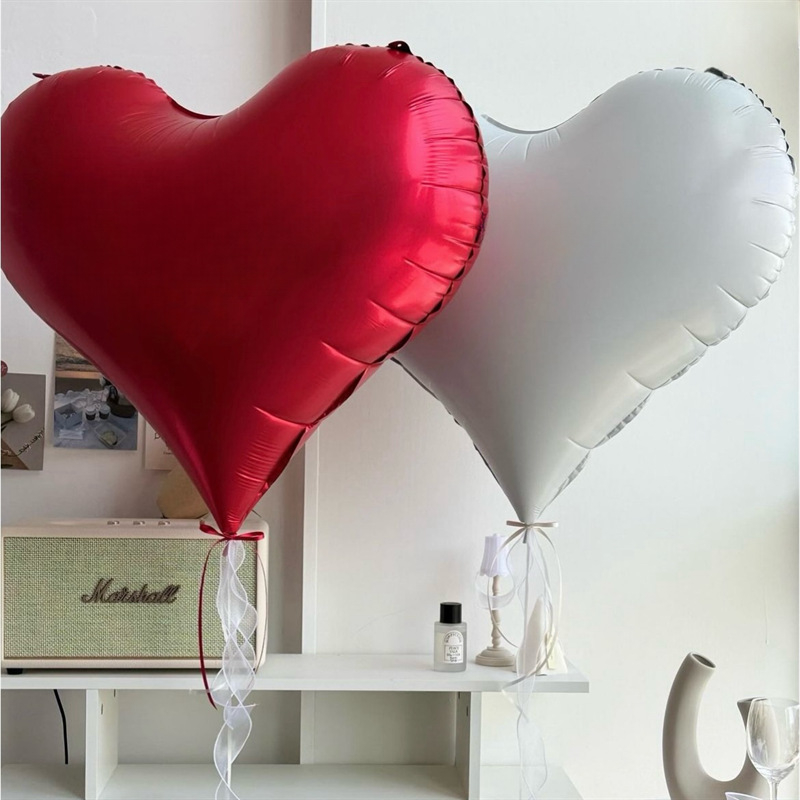 Balon u obliku srca od aluminijske folije — igrački balon, marka: Friends recalling poems