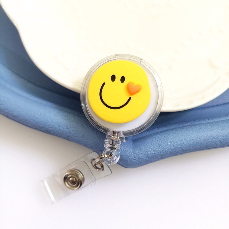Lančić za identifikacijsku karticu medicinskih djelatnika s teleskopskim klipom i Easy Pull Buckle, duljina 65 cm, širina 3,2 cm, bez logotipa