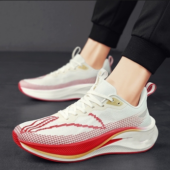 Férfi futócipők – légáteresztő hálós felsőrész, könnyű, csíkos mintázat, ütéscsillapító gumitalp