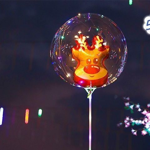 Balon rotund din hârtie, fără imprimare a logo-ului; potrivit pentru Crăciun și Anul Nou.