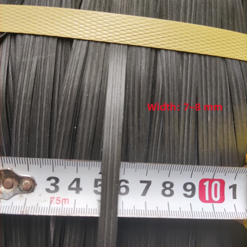 Polypropylénový fixačný pás, šírka 7-8 mm, hrúbka 0,07 mm, hmotnosť balíka 12-15 kg, prispôsobenie k dispozícii