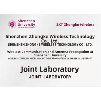 Omnidirektívna 5G sklápateľná lepidová tyčová anténa, 40 dBi, rozsah 600-6000 MHz, 50 Ω, SMA rozhranie