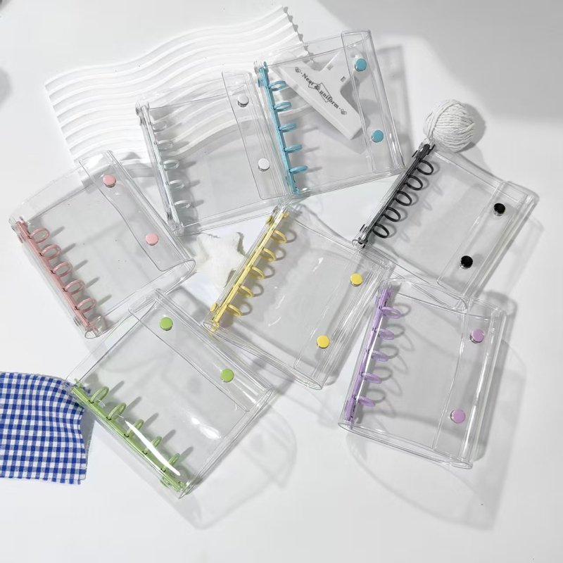 M5 lazán lefűzhető jegyzetfüzet, a deahun márka, 90 lap, PVC borító, belső oldalak papírból