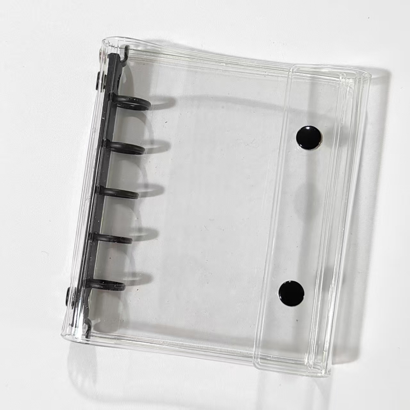 M5 lazán lefűzhető jegyzetfüzet, a deahun márka, 90 lap, PVC borító, belső oldalak papírból