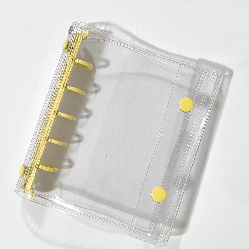 M5 lazán lefűzhető jegyzetfüzet, a deahun márka, 90 lap, PVC borító, belső oldalak papírból