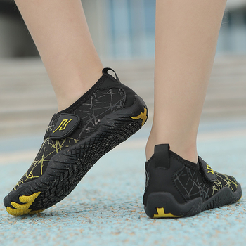 Indoor tenisice za fitness s Velcro zatvaračem, prozračan mrežasti gornji dio, protuklizna podloga od prirodnog kaučuka, niski gležanj, niski peta 1–3 cm