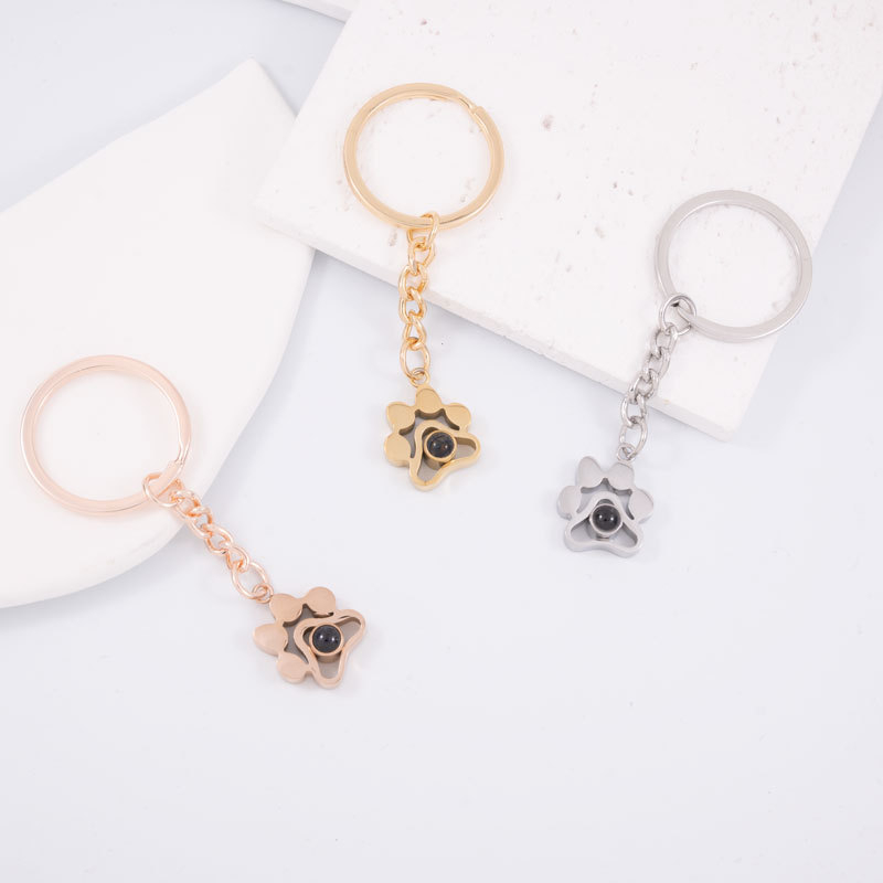 Kljucni lančić s projekcijom šape psa, 100 jezika, nehrđajući čelik, elektroplatiranje, Yingcan Jewelry