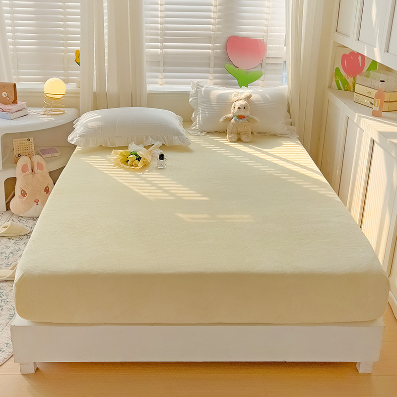 Gumeni list od velura, prilagodljiva, reaktivno tiskanje i bojanje, moderan minimalistički stil, obrasci: pruge, jednobojno, geometrijski