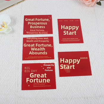 Pozdravná karta k novej adrese a otvoreniu firmy – papier, tlač, jednoduchý a moderný štýl, ručne písaný požehnávací odkaz a darčeková obálka