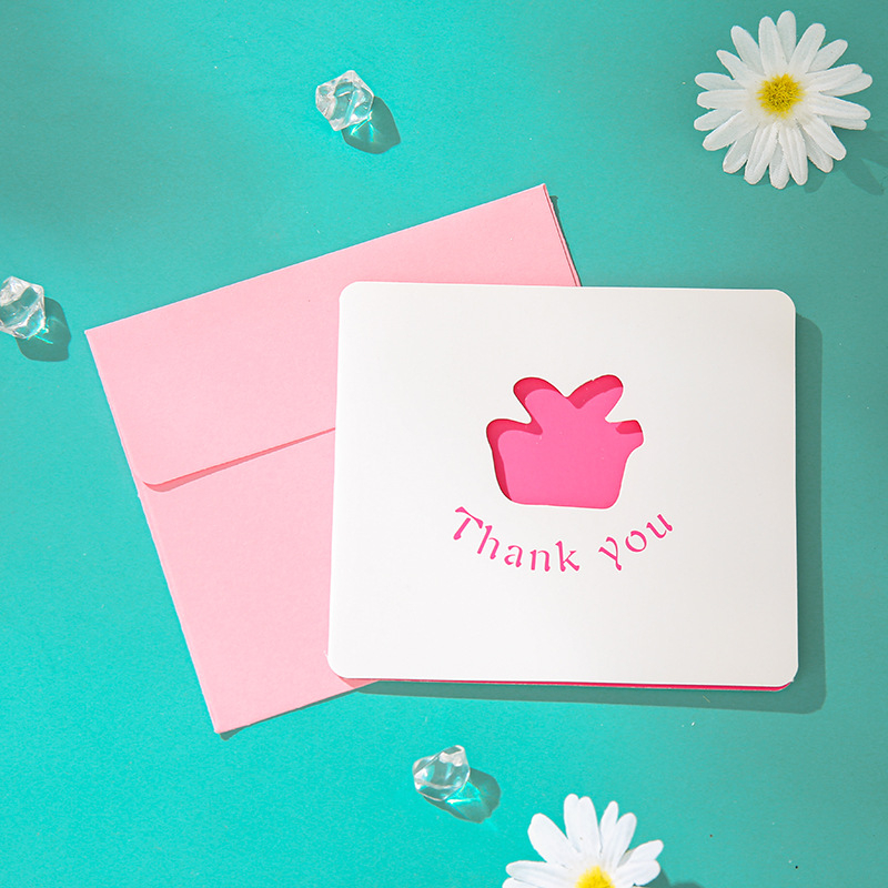 Κάρτα Ευχών Merlot — Χαρτί, Κατάλληλη για όλες τις γιορτές, Φρέσκο στυλ (Μάρκα: Merlot • Υλικό: Χαρτί • Κατάλληλες γιορτές: Όλες οι γιορτές • Στυλ: Φρέσκο)