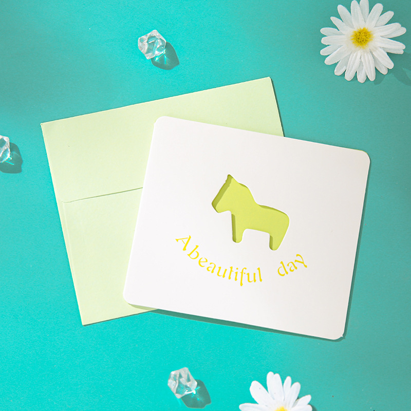 Κάρτα Ευχών Merlot — Χαρτί, Κατάλληλη για όλες τις γιορτές, Φρέσκο στυλ (Μάρκα: Merlot • Υλικό: Χαρτί • Κατάλληλες γιορτές: Όλες οι γιορτές • Στυλ: Φρέσκο)