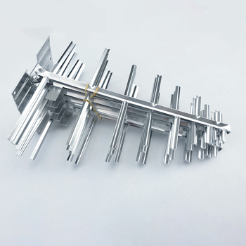 Logaritmikus periódusú kültéri antenna, 11 dBi nyereség, 806–960/1710–2700 MHz tartomány, 50 Ω, SWR ≤ 1.5