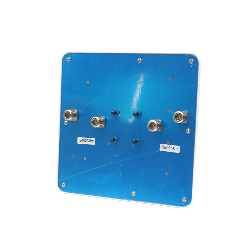 Usmjerena plosnata WiFi antena, dobitak 14 dBi, 2,4/5,8 GHz, za most i AP baznu stanicu