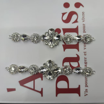 Lanț cu strasuri – sudură – material: Altul – Primăvara 2025