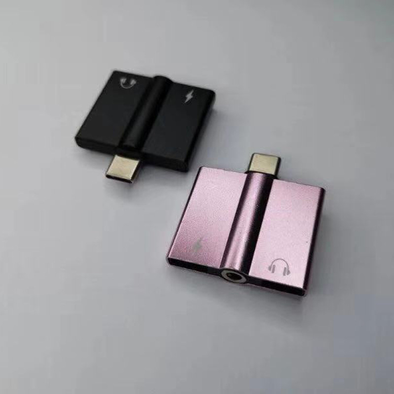 Type-C 3-u-1 audio pretvarač za slušalice 3,5 mm s mogućnošću punjenja i poziva