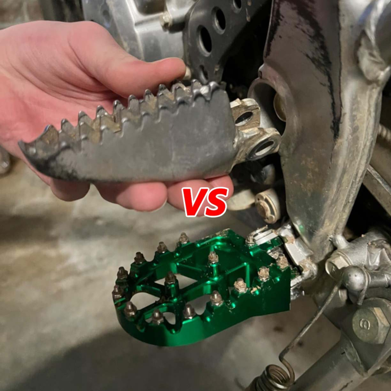 S2R Prednji protuklizni pedal za Kawasaki KX65/KX80/KX85/KX100 — S2R, aluminijska legura, elektroplatiranje