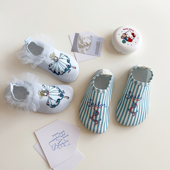 Digesda Pantofi pentru copii – River Tracing – Antiderapante, Talpă din Cauciuc, Părtea superioară din rășină plastică dură, Unisex