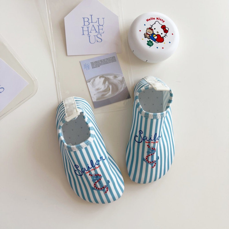 Digesda Pantofi pentru copii – River Tracing – Antiderapante, Talpă din Cauciuc, Părtea superioară din rășină plastică dură, Unisex