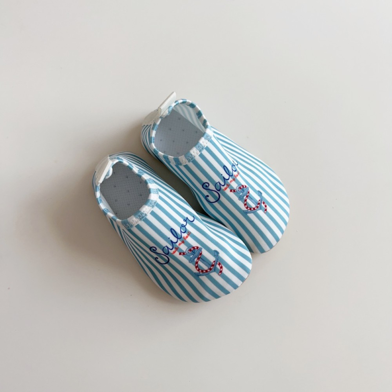 Digesda Pantofi pentru copii – River Tracing – Antiderapante, Talpă din Cauciuc, Părtea superioară din rășină plastică dură, Unisex