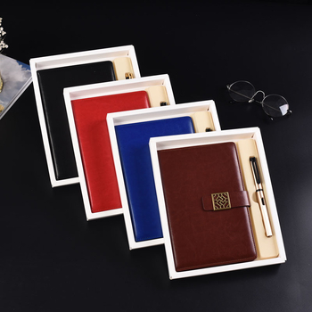 Bilježnica s PU imitacijom kože, mogućnost tiskanja logotipa, ljepilo povez, Forest papir 80 g, aluminijska legura hardvera