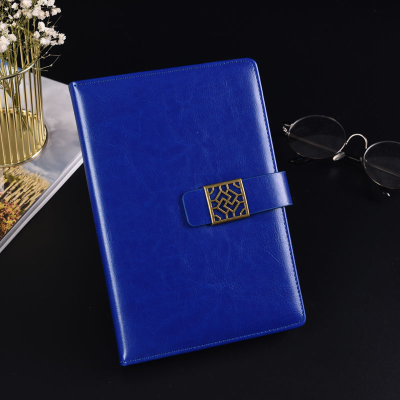 Bilježnica s PU imitacijom kože, mogućnost tiskanja logotipa, ljepilo povez, Forest papir 80 g, aluminijska legura hardvera