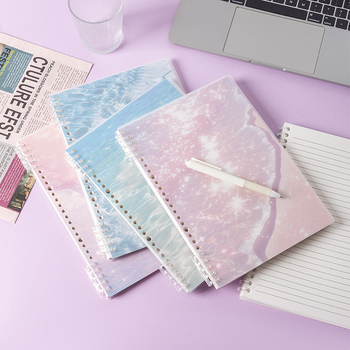 Caiet cu copertă în model dragon, legare binder, hârtie pulp de iarbă, 75 g/m², 50–100 pagini