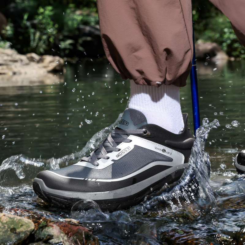 Planinarske tenisice s zaštitnim prstom, niski gornji dio, mrežasti unutarnji dio, gornji dio od sintetičke kože, potplat od prirodne gume, Rubber+ EVA potplat, unisex